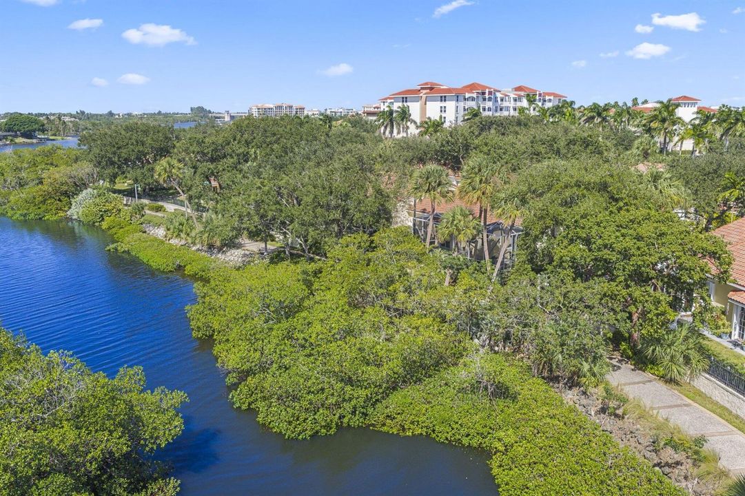 132 Mangrove Bay Way - 46.jpg-SMALL