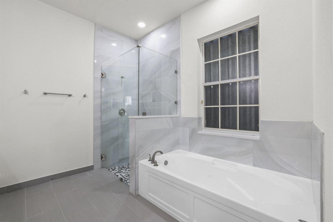 132 Mangrove Bay Way - 22.jpg-SMALL