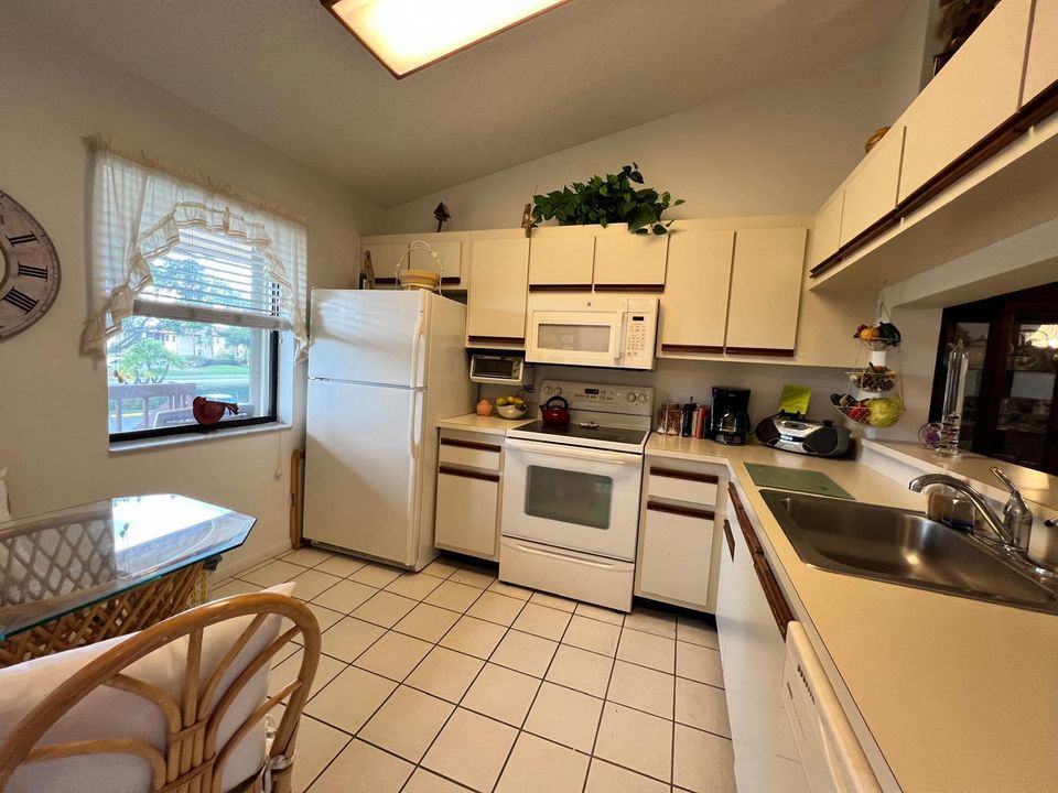 Eat in Kitchen
