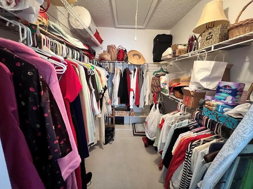 Walk in Closet