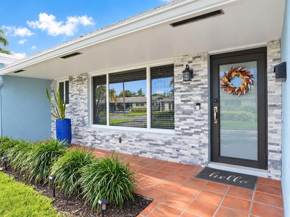 5-web-or-mls-5401_05_Taylor_NE_17th_Terr