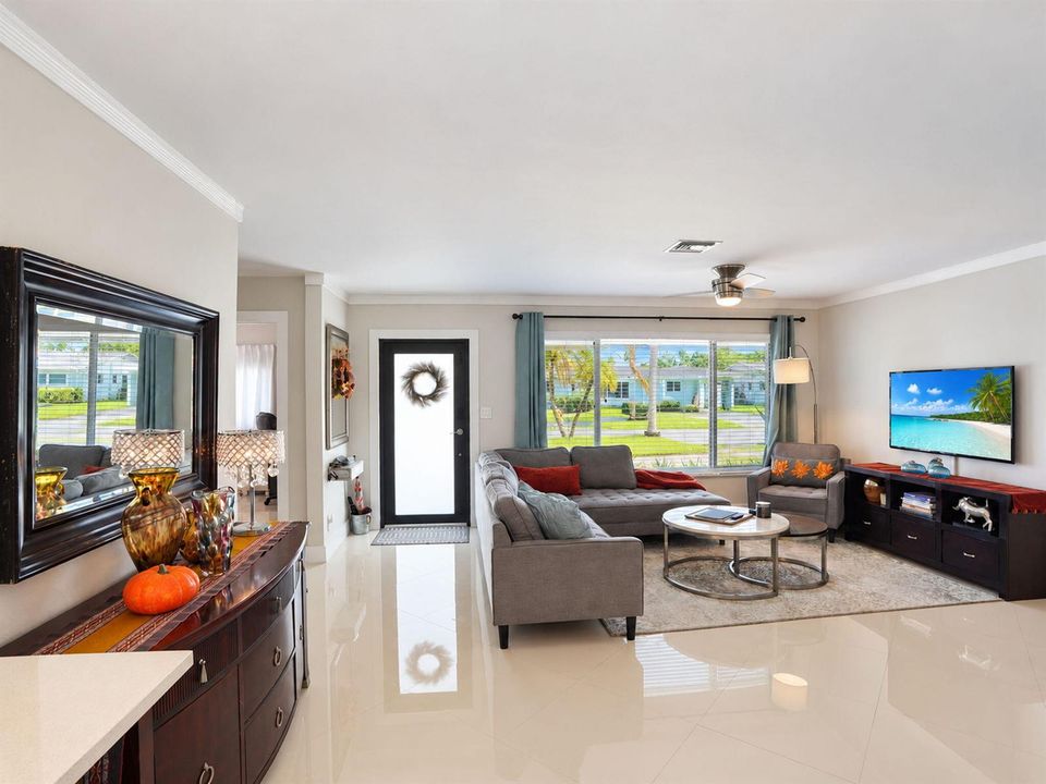 29-web-or-mls-5401_32_Taylor_NE_17th_Ter