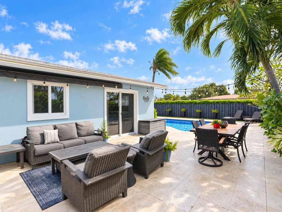 50-web-or-mls-5401_48_Taylor_NE_17th_Ter