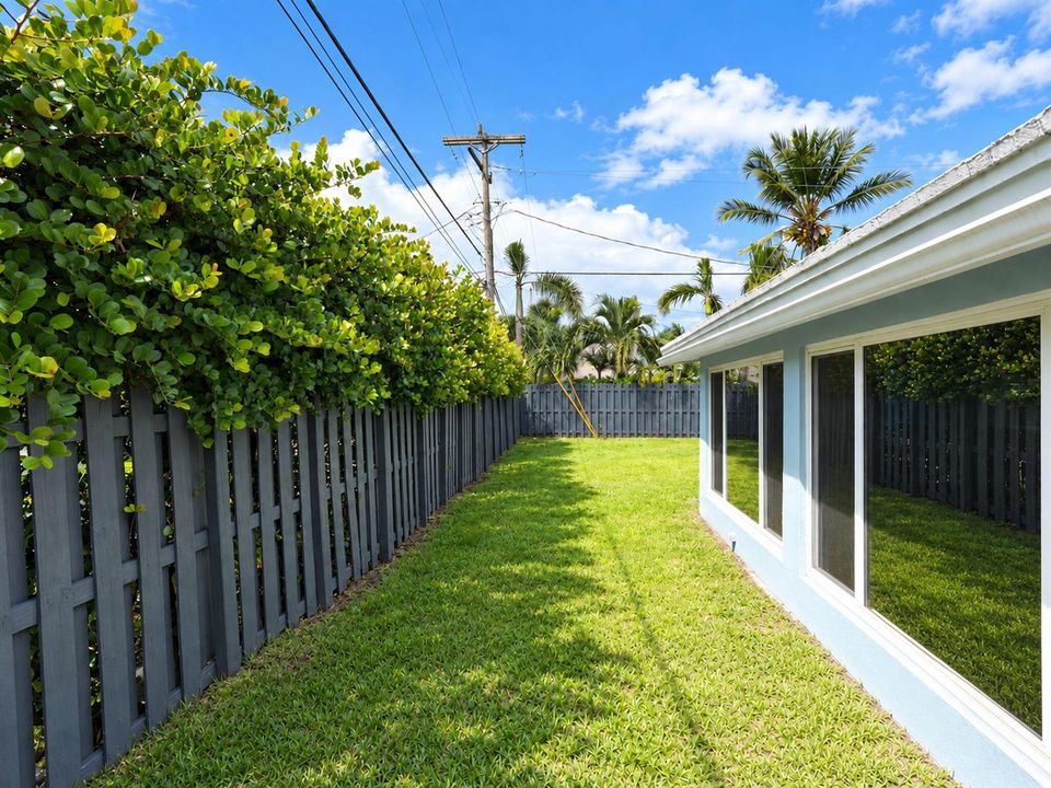 44-web-or-mls-5401_45_Taylor_NE_17th_Ter
