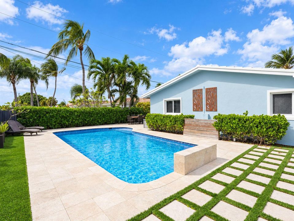 53-web-or-mls-5401_52_Taylor_NE_17th_Ter