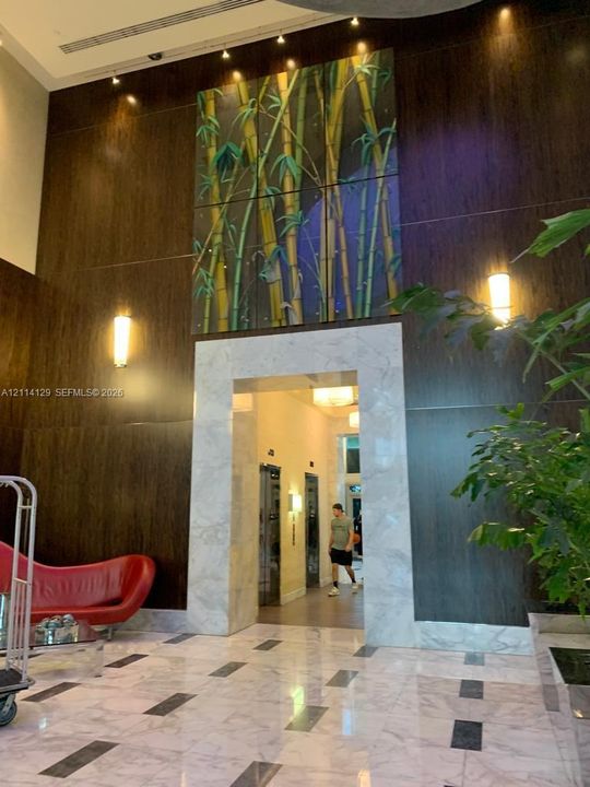 На продажу: $345,000 (0 спален, 1 ванн, 451 Квадратных фут)