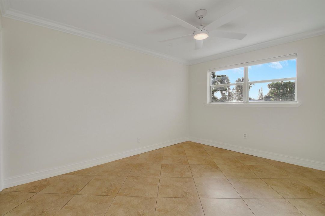 Suite 2