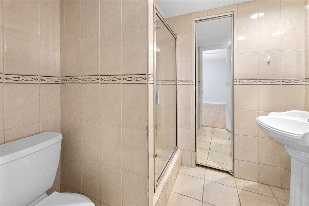 05-10608 180th Pl S 152 -6754