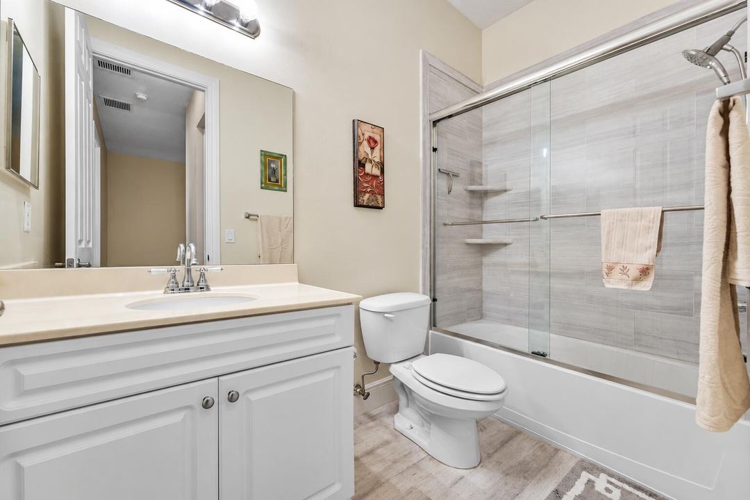 Updated Guest Bathroom