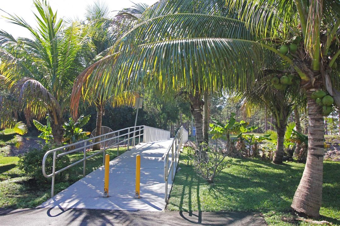 Pedestrian Bridge into Caloosa