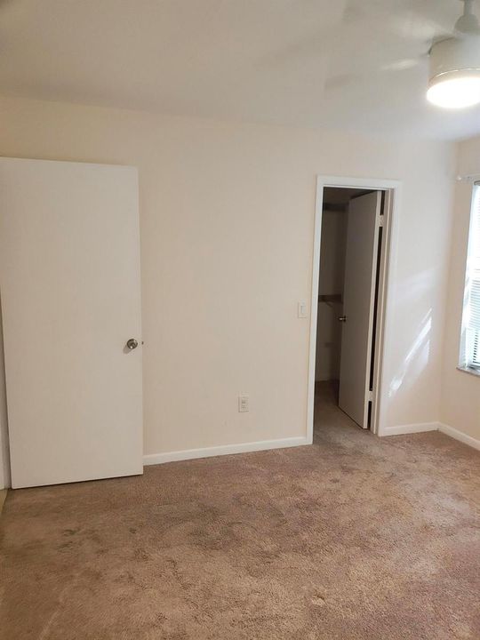 Bedroom 1b