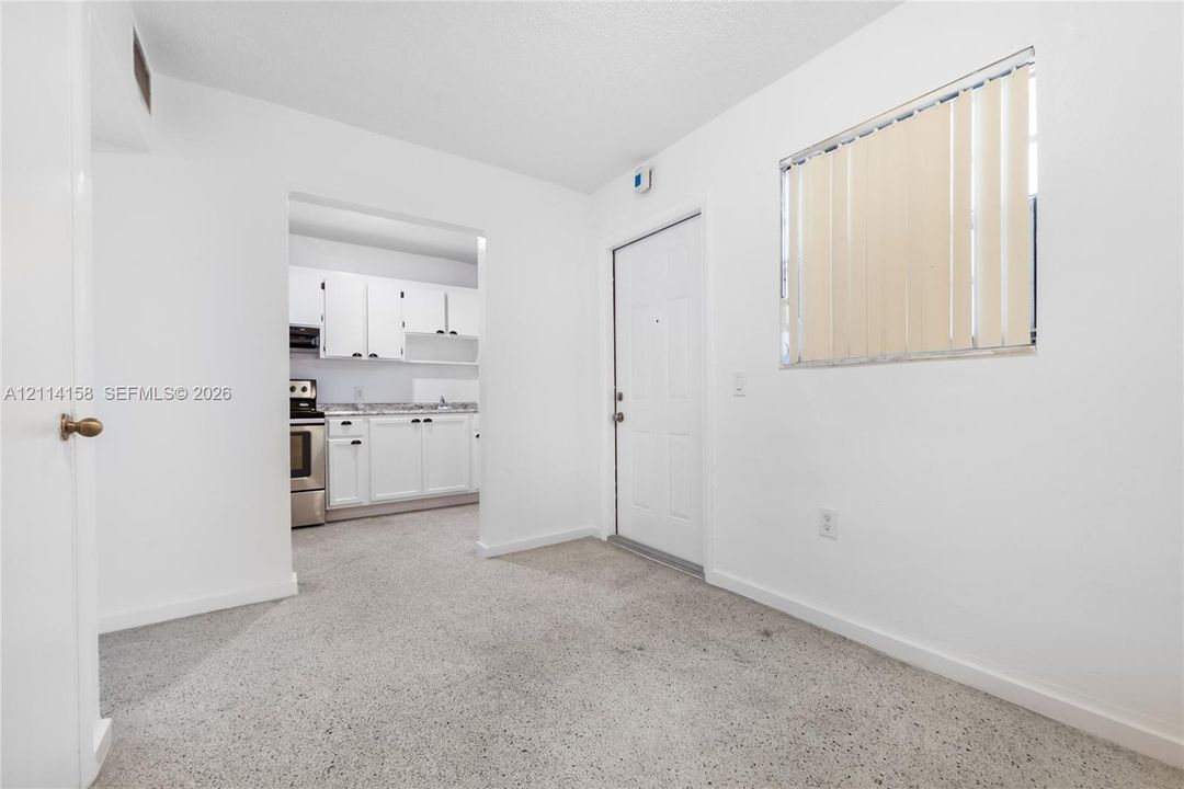 For Rent: $1,650 (1 beds, 1 baths, 600 Square Feet)