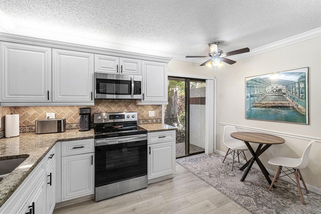 008-10771PalmLakeAvenue-102-BoyntonBeach