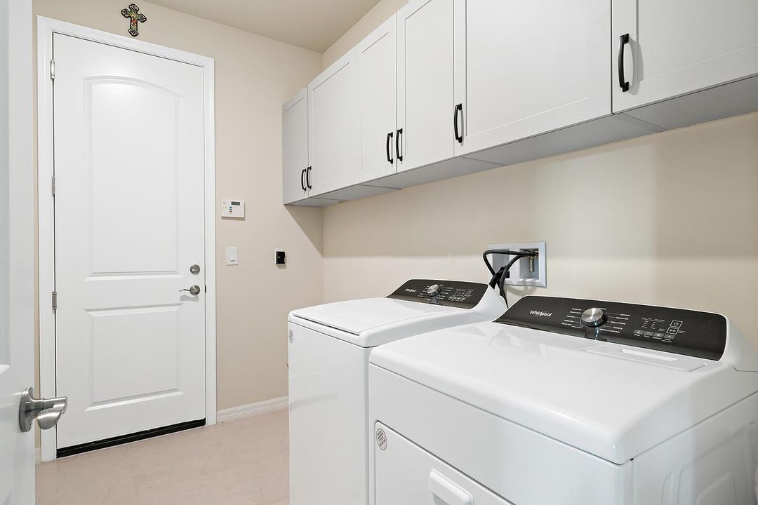 10346-SW-CAPTIVA-DR-34953-027