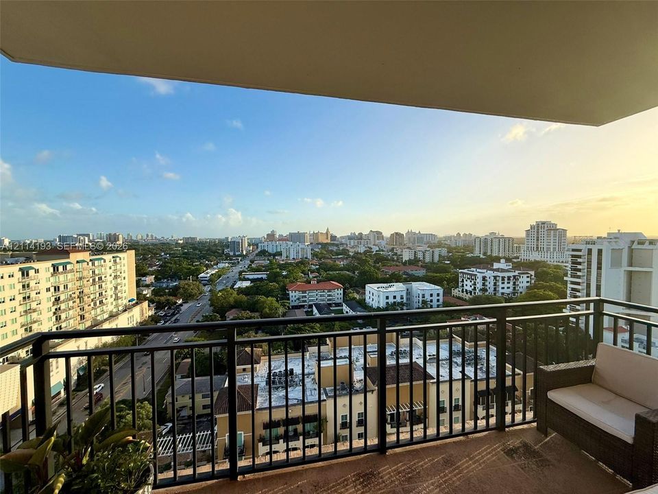For Rent: $3,100 (1 beds, 1 baths, 797 Square Feet)