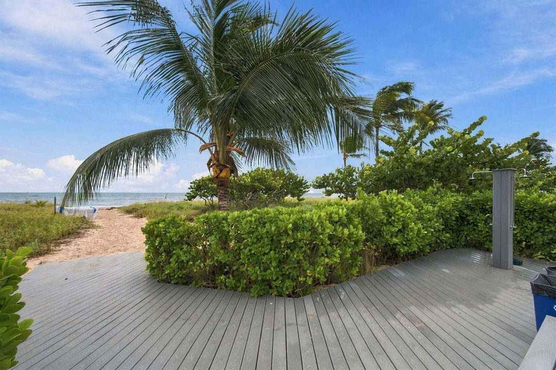 35-web-or-mls-5200-n-ocean-blvd-1112