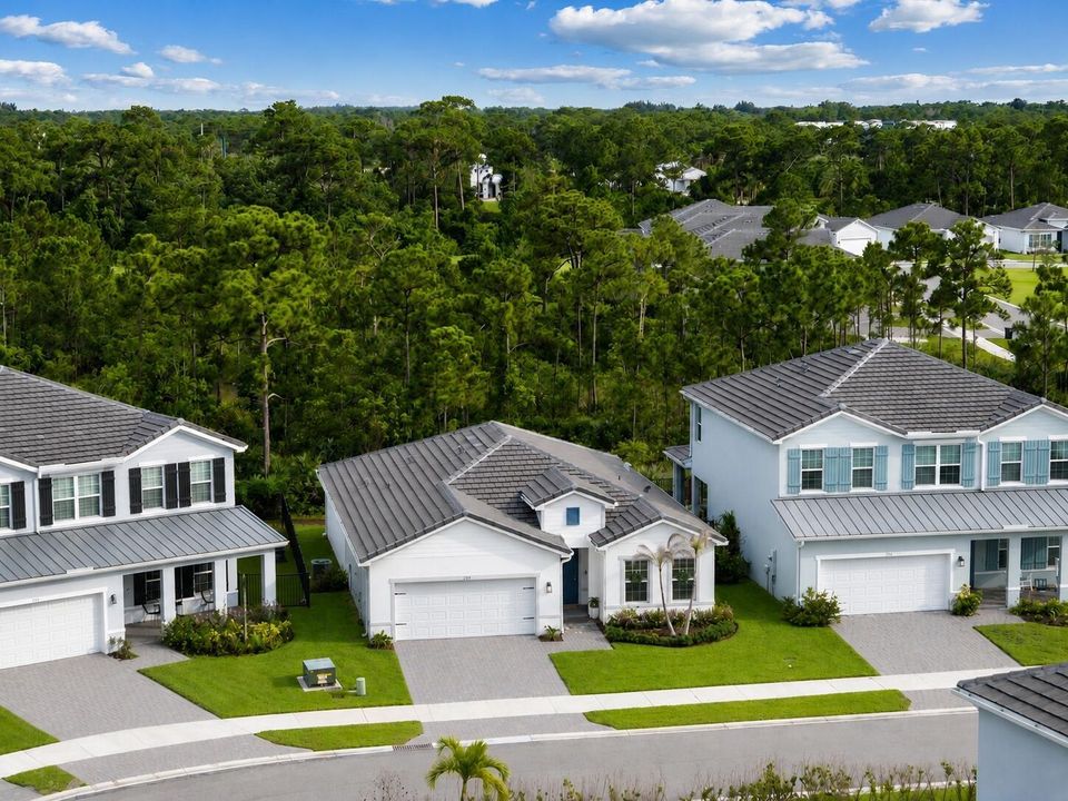 Aerial_Daylight_Cleaned_MLS