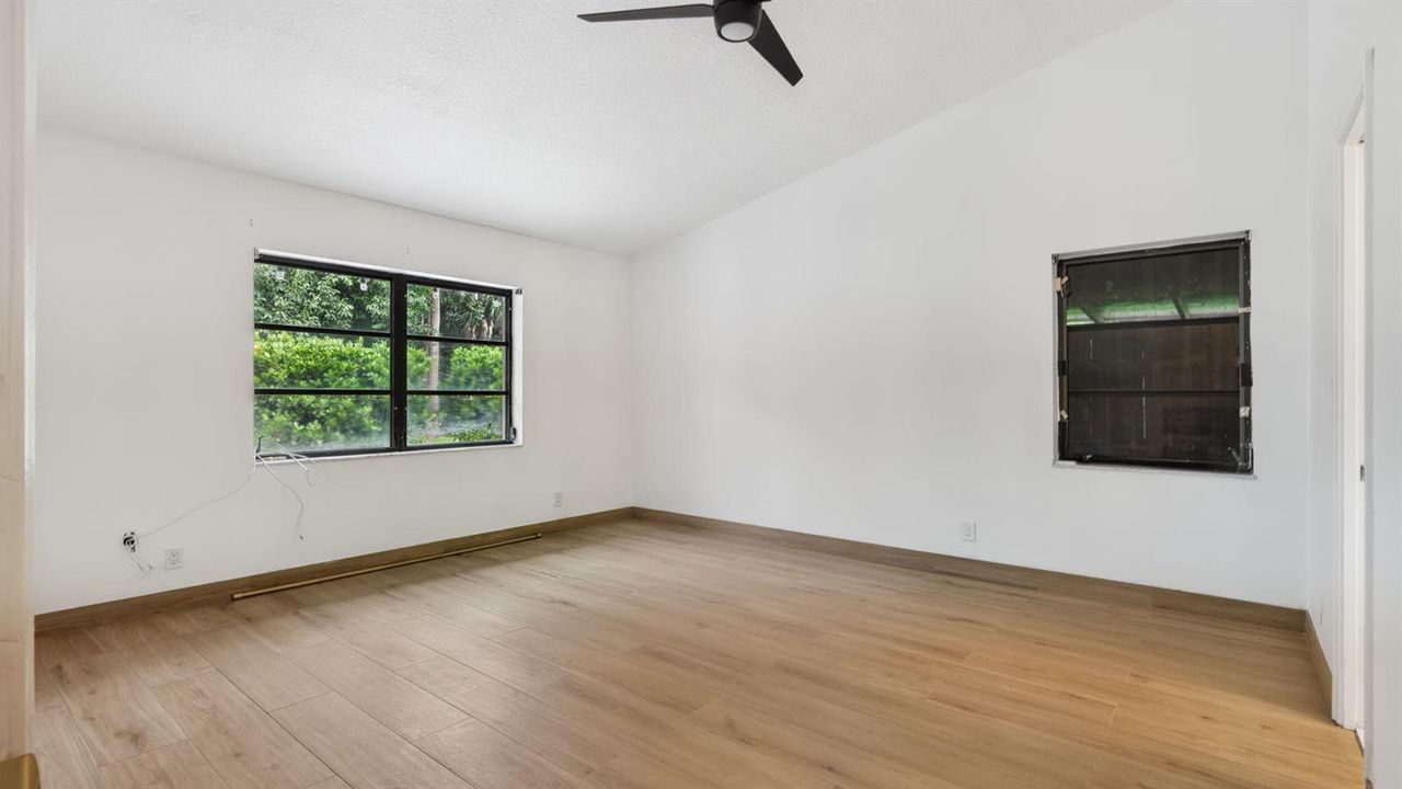 21-web-or-mls-DSC03763