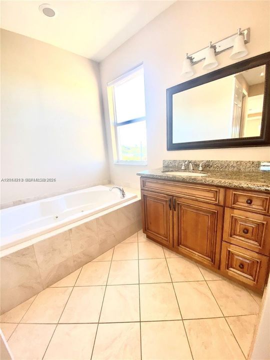 For Rent: $2,900 (2 beds, 2 baths, 1950 Square Feet)