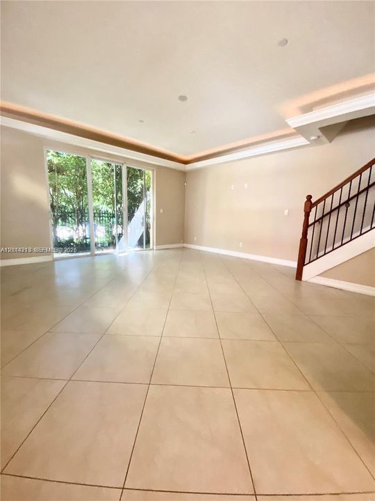For Rent: $2,900 (2 beds, 2 baths, 1950 Square Feet)