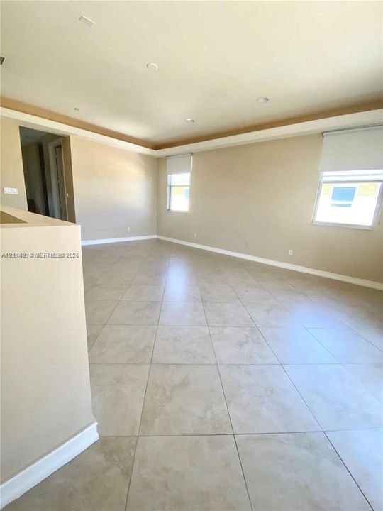 For Rent: $2,900 (2 beds, 2 baths, 1950 Square Feet)