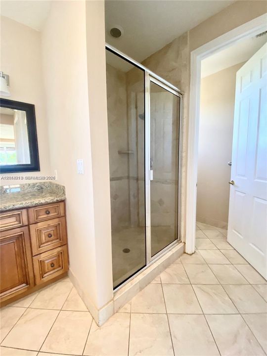 For Rent: $2,900 (2 beds, 2 baths, 1950 Square Feet)