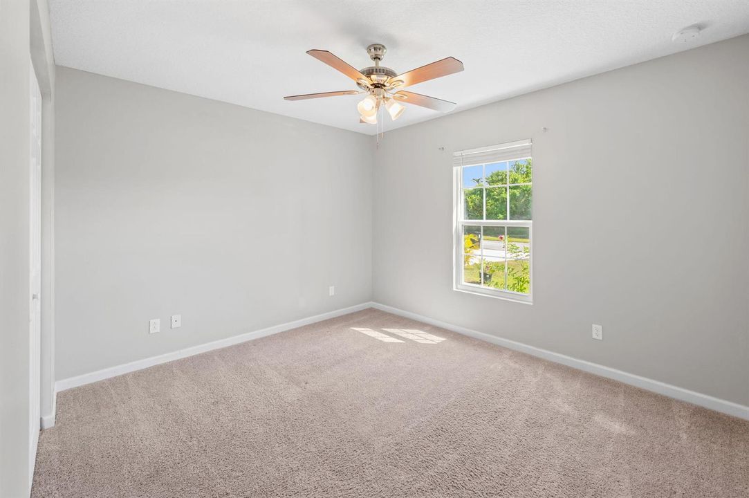 Guest bedroom