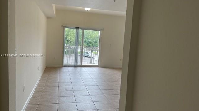 В аренду: $2,800 (3 спален, 2 ванн, 1385 Квадратных фут)