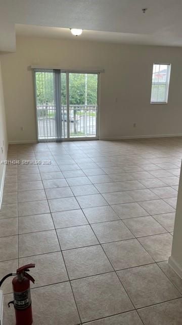 В аренду: $2,800 (3 спален, 2 ванн, 1385 Квадратных фут)