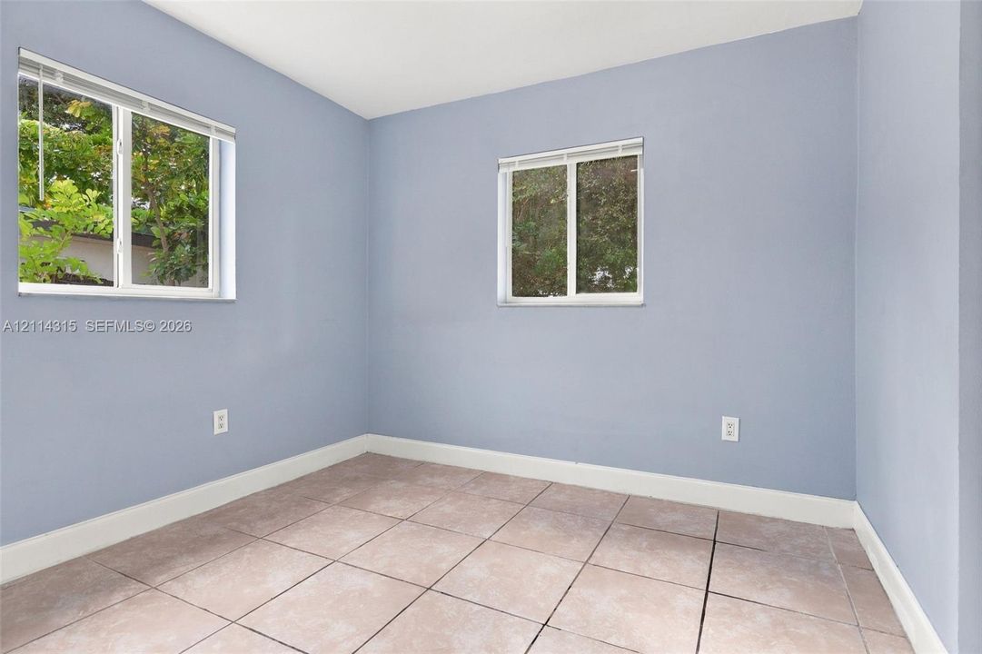 For Sale: $514,900 (3 beds, 2 baths, 1080 Square Feet)