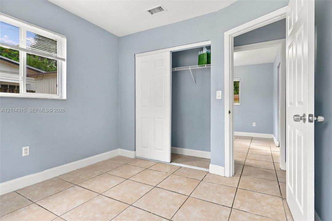 For Sale: $514,900 (3 beds, 2 baths, 1080 Square Feet)