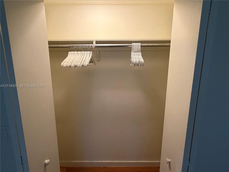 For Rent: $3,000 (2 beds, 2 baths, 970 Square Feet)