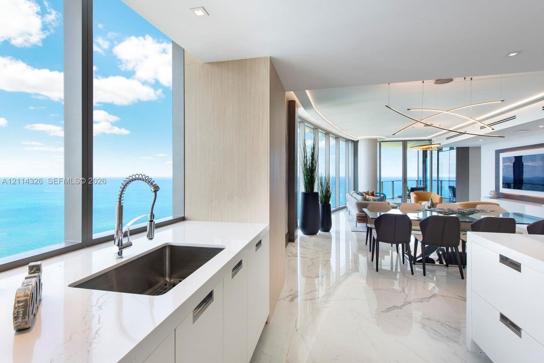For Sale: $7,448,000 (3 beds, 4 baths, 3080 Square Feet)