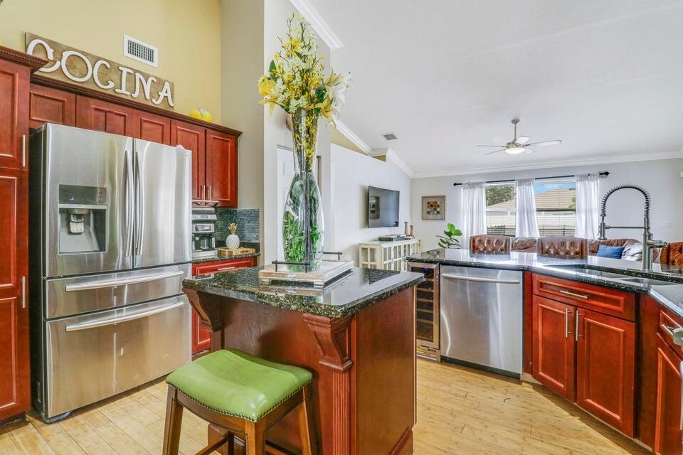Kitchen 3