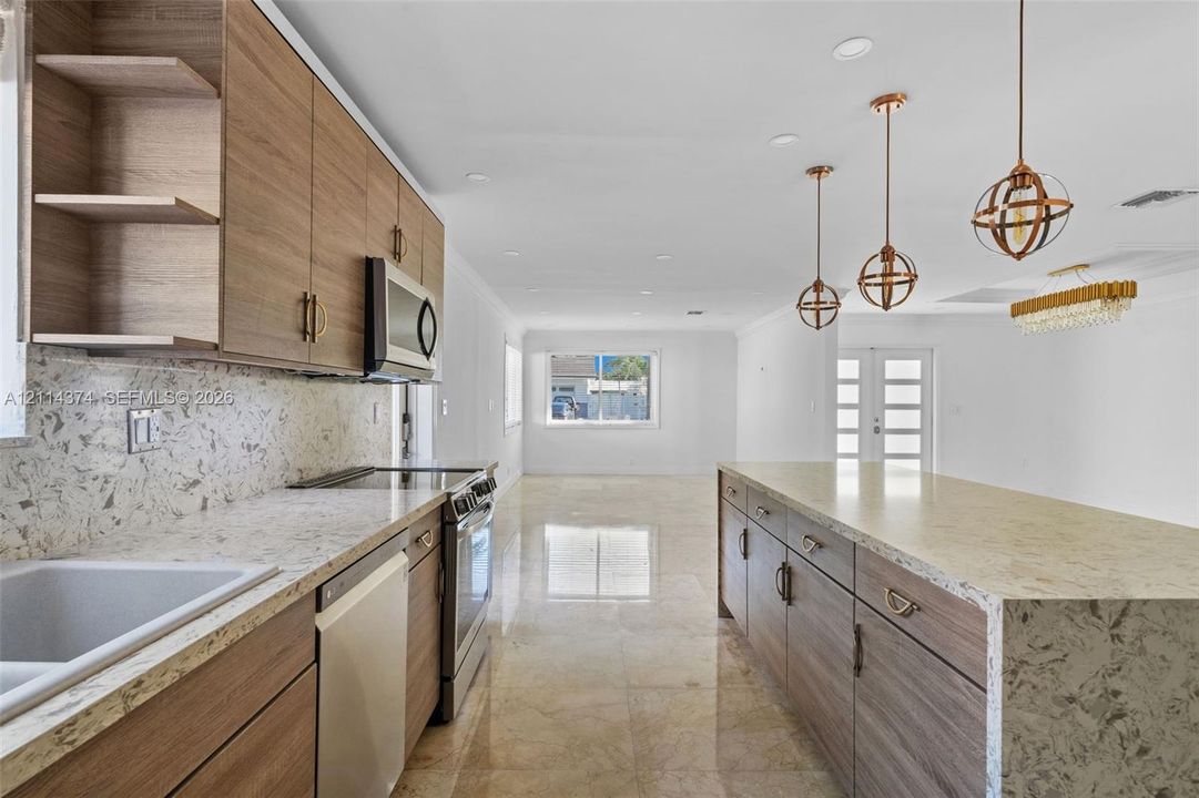 For Sale: $1,950,000 (4 beds, 3 baths, 2573 Square Feet)