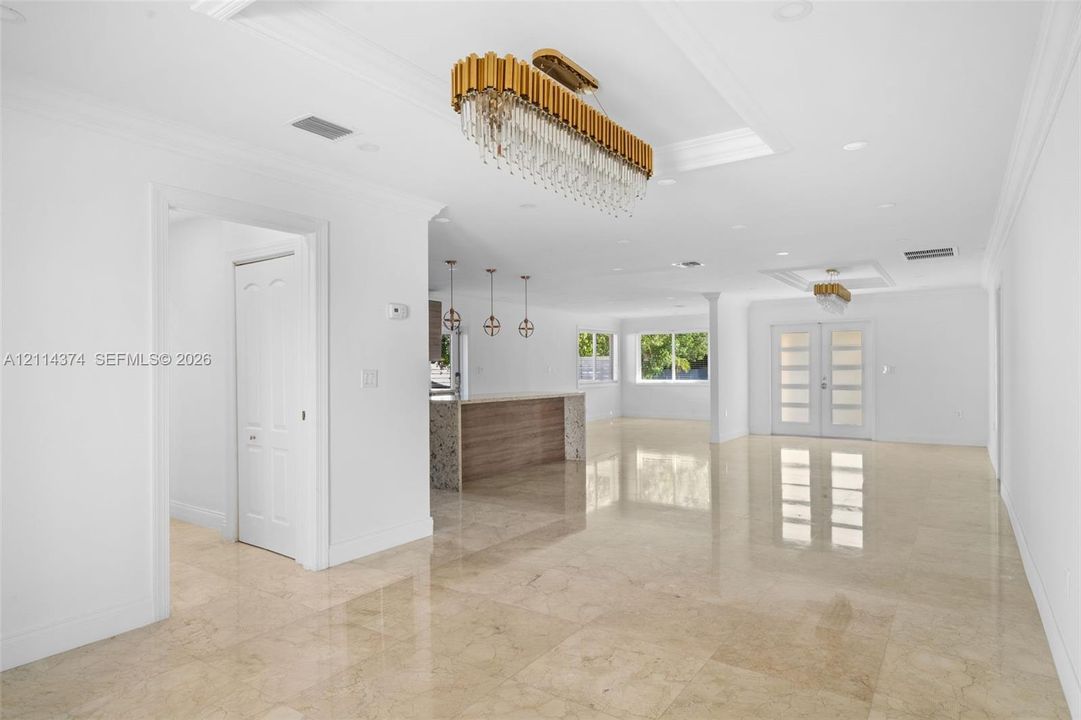 For Sale: $1,950,000 (4 beds, 3 baths, 2573 Square Feet)