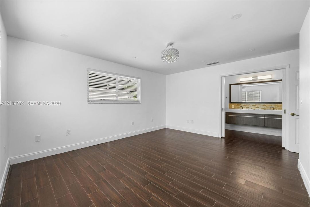 For Sale: $1,950,000 (4 beds, 3 baths, 2573 Square Feet)