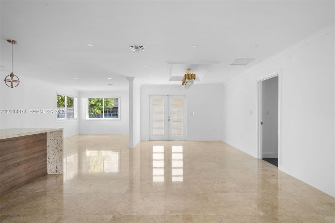 For Sale: $1,950,000 (4 beds, 3 baths, 2573 Square Feet)