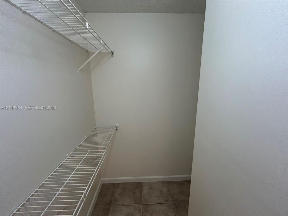 В аренду: $1,450 (1 спален, 1 ванн, 695 Квадратных фут)