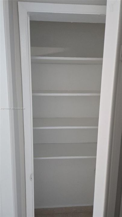 For Rent: $1,600 (0 beds, 1 baths, 400 Square Feet)