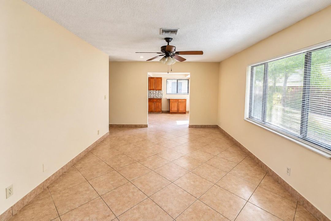 CEO_FILMZZZ_Living_Room_MLS-2