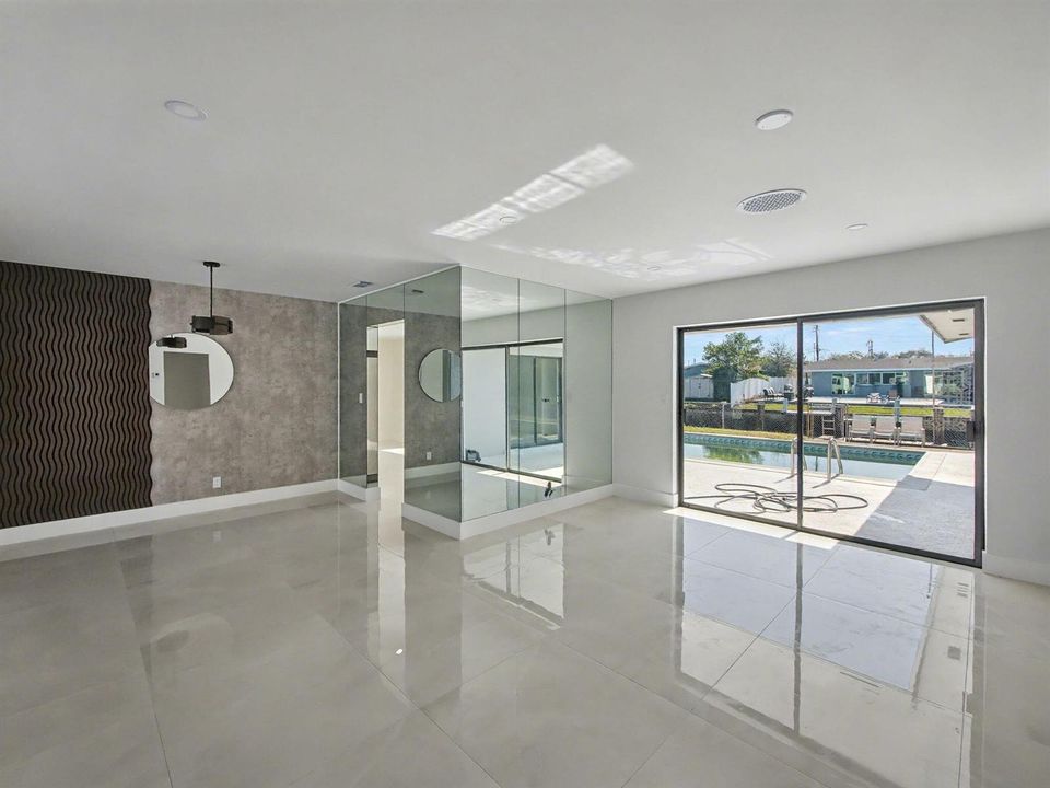 10-web-or-mls-10-web-or-mls-025