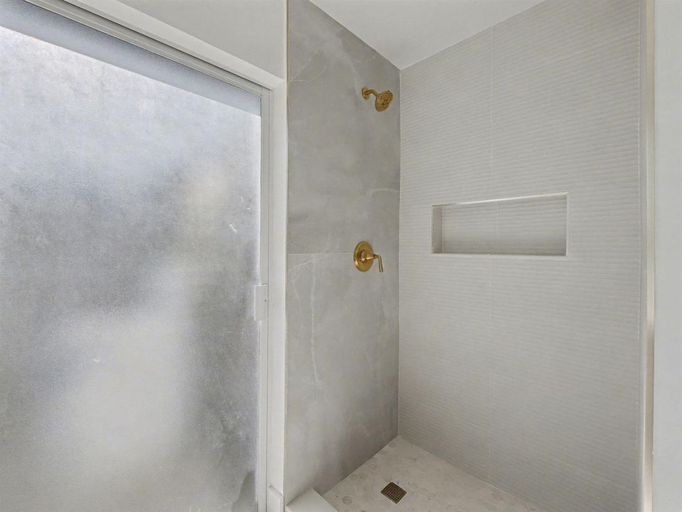 20-web-or-mls-20-web-or-mls-011