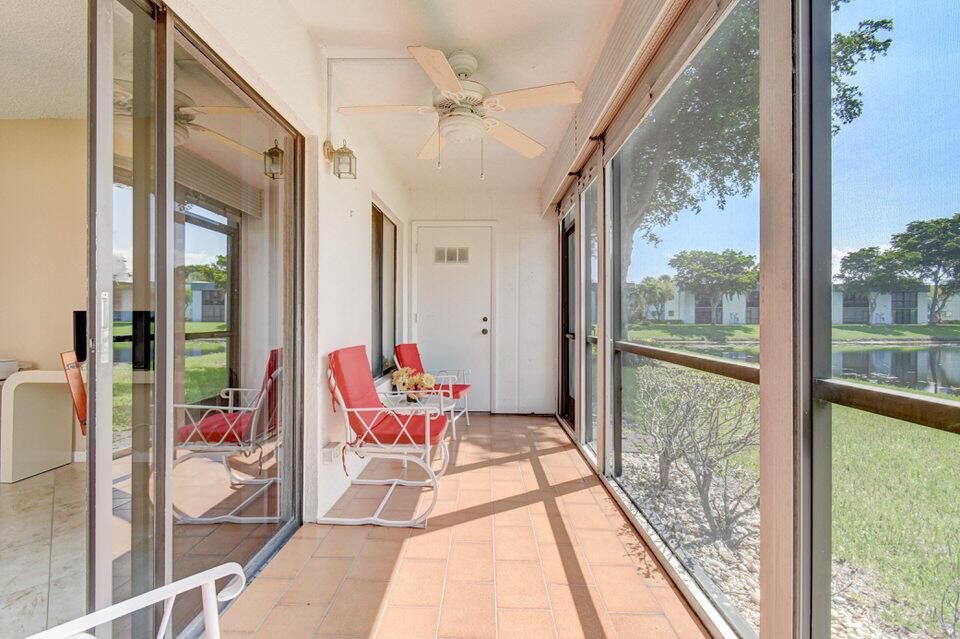 Screened lanai - alternate