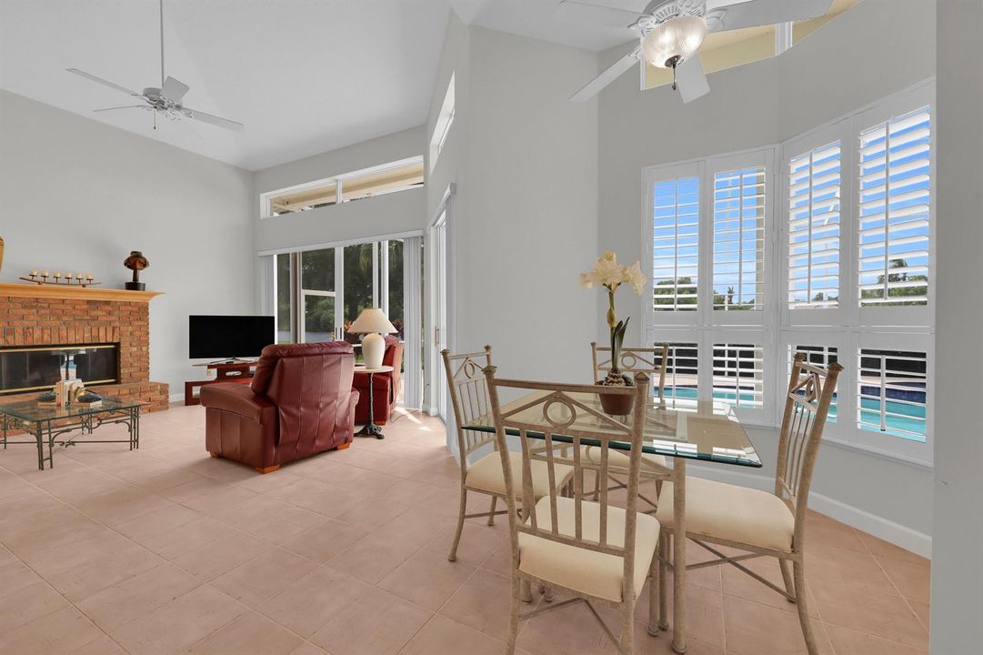 Sitting Area/ Eat In Kitchen
