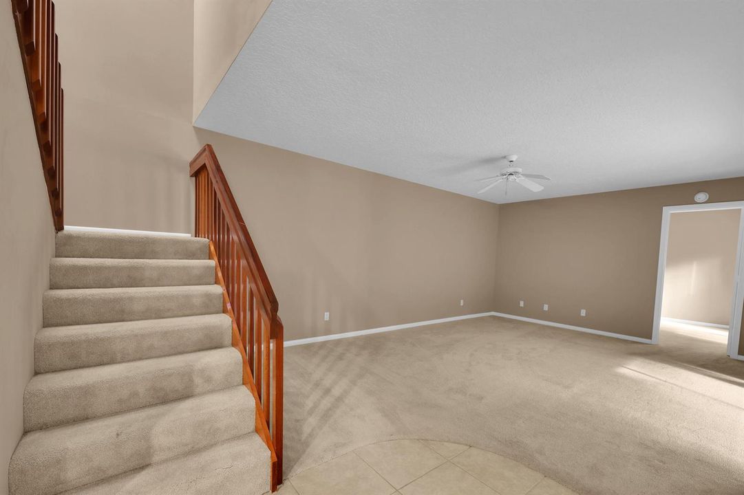 5913 SE WINDSONG Lane 834