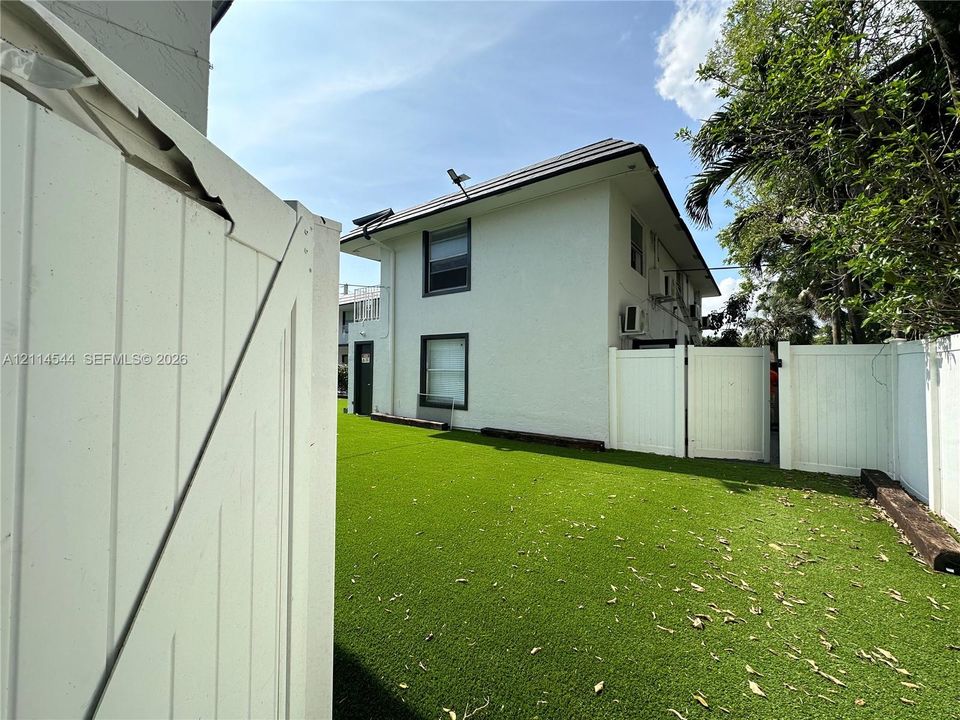 For Rent: $1,625 (1 beds, 1 baths, 0 Square Feet)