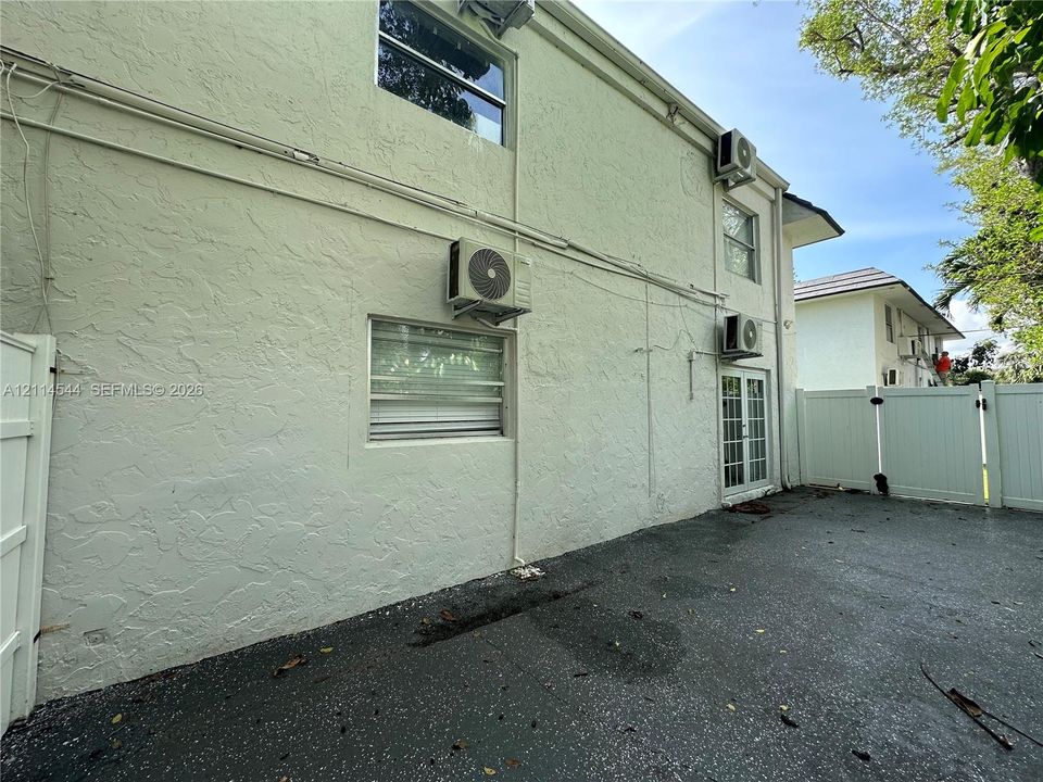 For Rent: $1,625 (1 beds, 1 baths, 0 Square Feet)