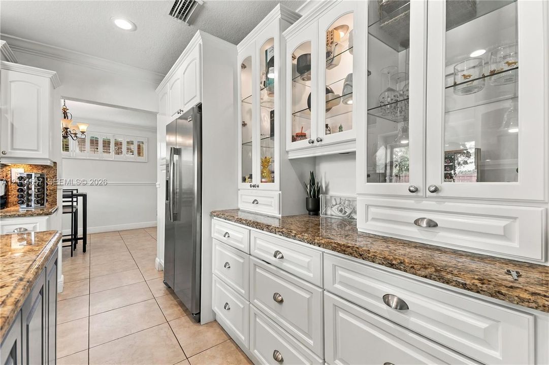 For Sale: $1,250,000 (3 beds, 2 baths, 1907 Square Feet)