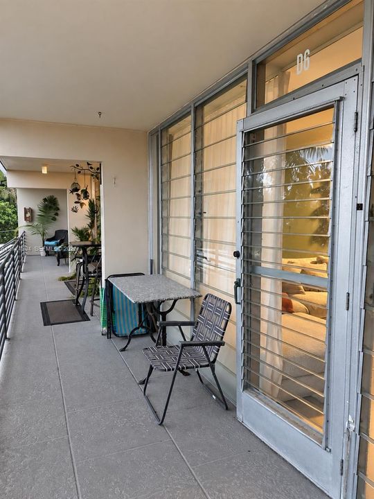 For Rent: $2,000 (1 beds, 1 baths, 490 Square Feet)